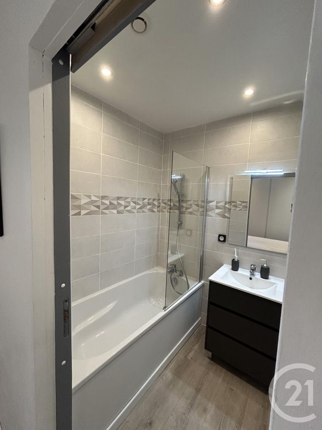 Appartement F2 à louer - 2 pièces - 36.7 m2 - ORTHEZ - 64 - AQUITAINE - Century 21 Agence Du Pont - Vieux