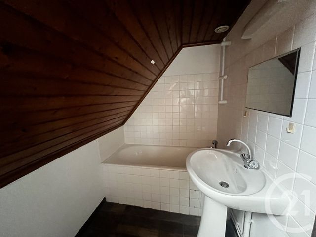 Appartement T4 à louer - 4 pièces - 70.8 m2 - ORTHEZ - 64 - AQUITAINE - Century 21 Agence Du Pont - Vieux