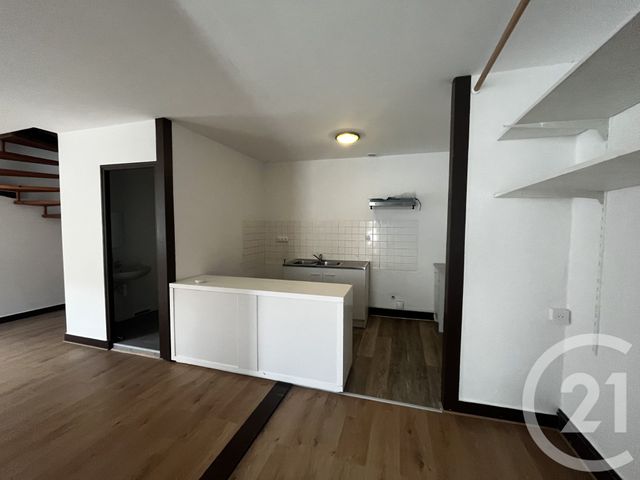 Appartement T4 à louer - 4 pièces - 70.8 m2 - ORTHEZ - 64 - AQUITAINE - Century 21 Agence Du Pont - Vieux